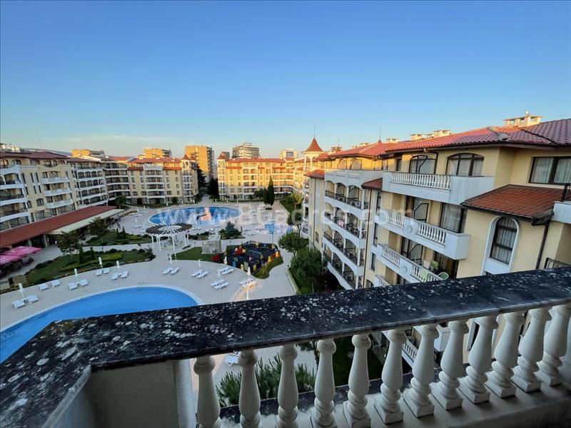 Апартамент в комплекс Royal Sun | № 2074