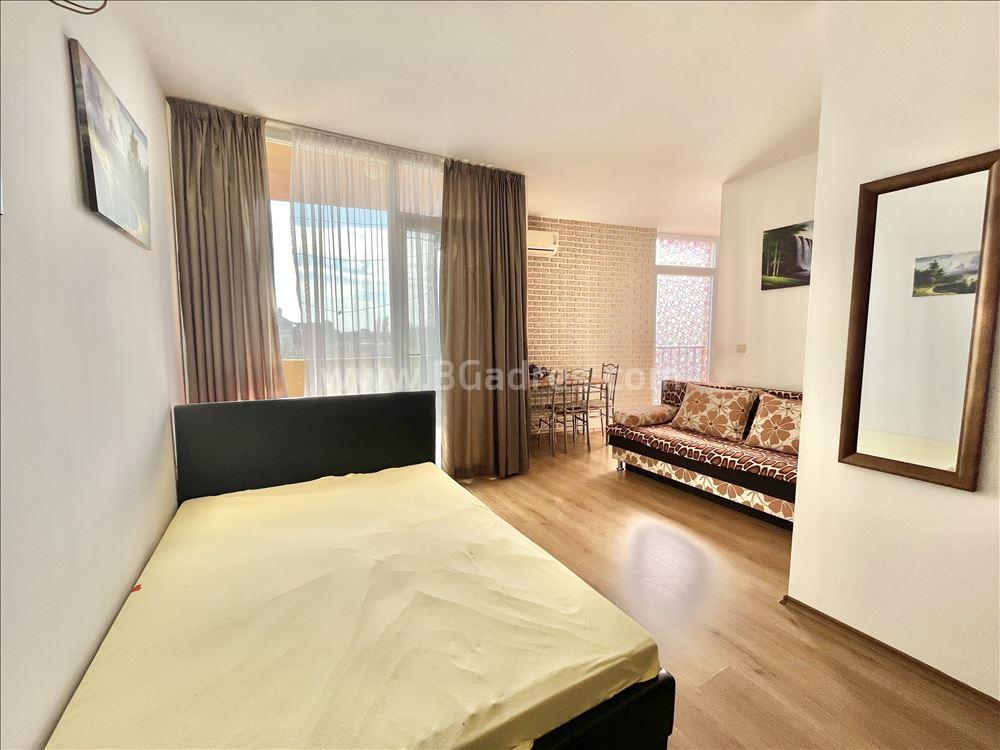 Голямо студио в комплекс с ниска такса І № 2564