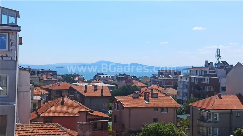 Wohnung mit einem großen Balkon mit Meerblick in Sarafovo | No 2101