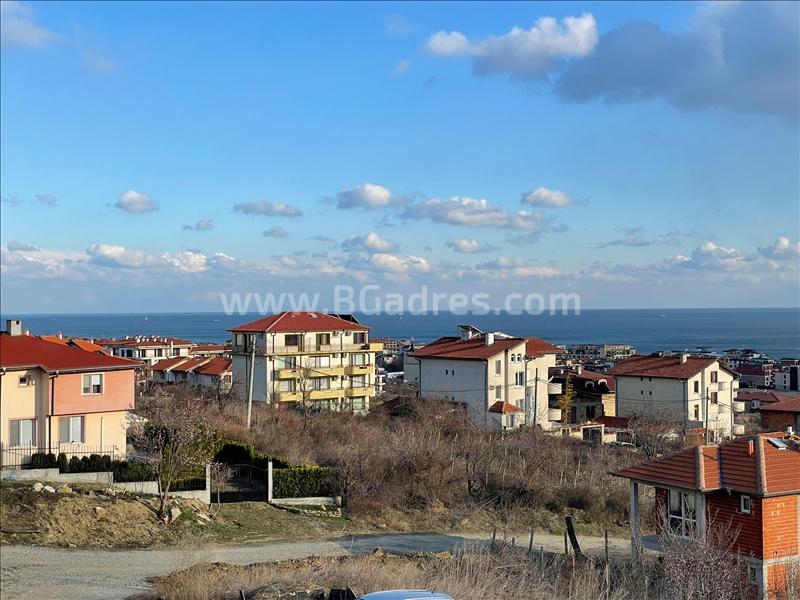 Апартамент с изглед към морето без такса поддръжка | №2360