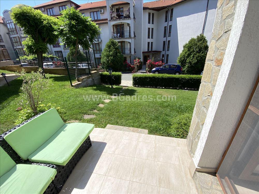 Апартамент с веранда в Свети Влас I №2548