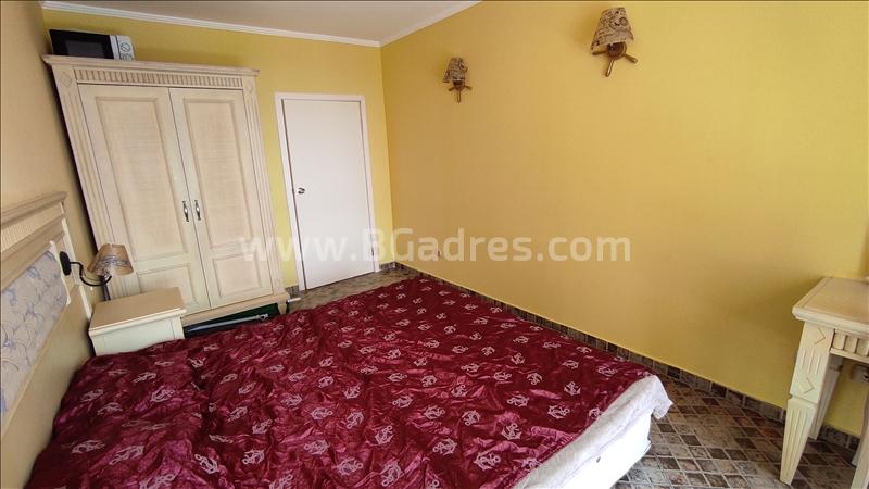 Голям апартамент с гледка към морето в Слънчев бряг | No 2049