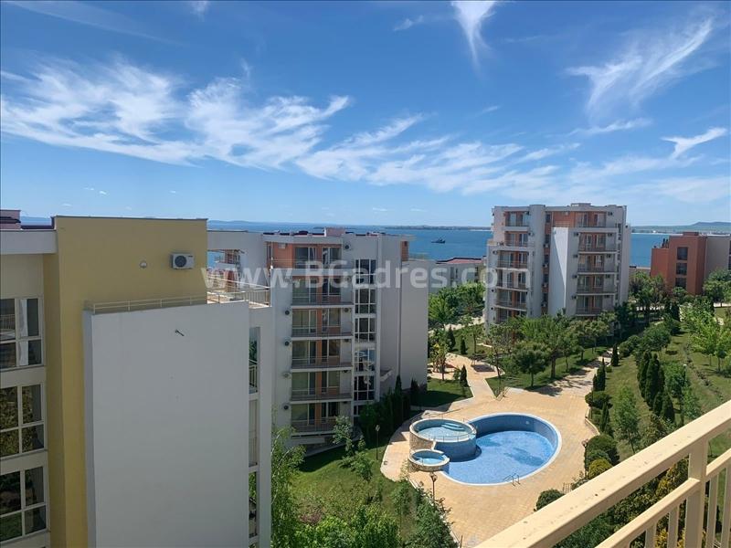 Large studio with sea view | No. 2098