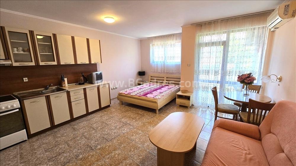 Studio with low maintenance fee in Sunny Beach І №4352
