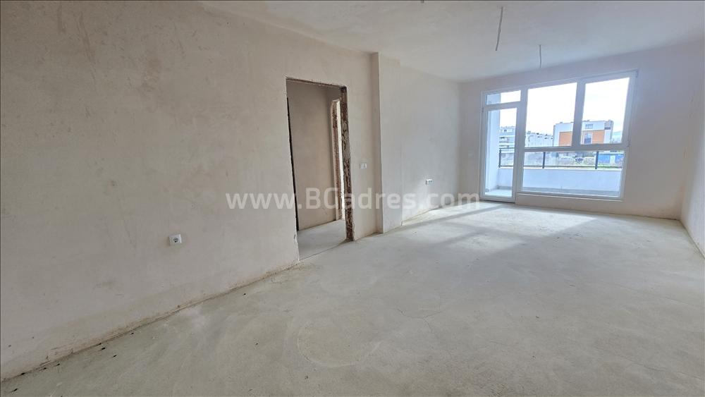 Квартира в новом жилом доме в Сарафово І №4479