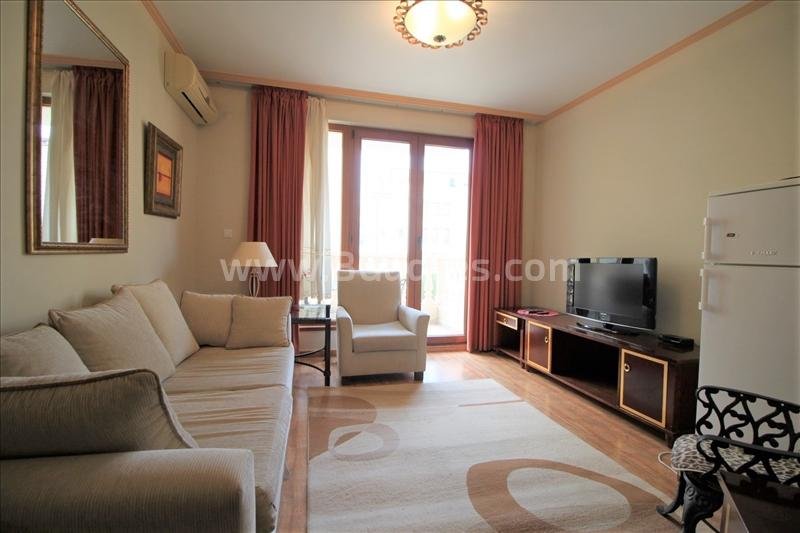 Изгодна цена за апартамент на първа линия | № 2010