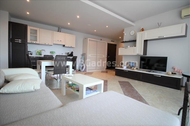 Луксозен недвижим имот в Слънчев Бряг | № 2072