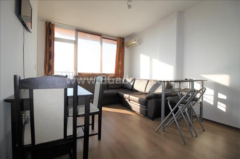 Евтин двустаен апартамент на морето. № 2137