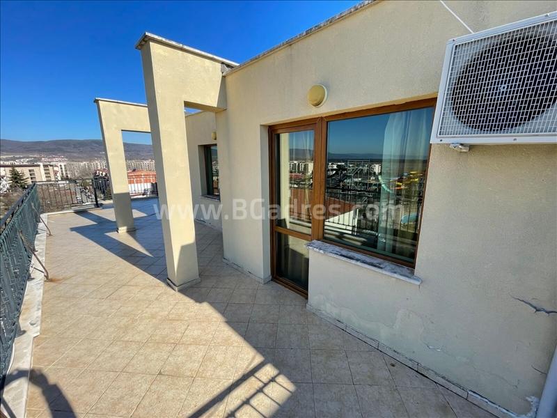 Apartment with large balcony | №2302