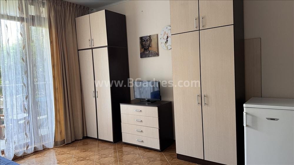 Недорогая студия на Солнечном Берегу І №3544