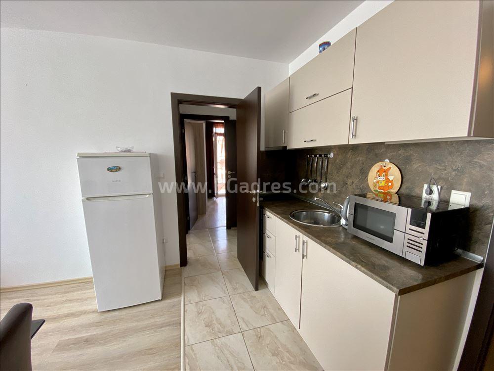 Апартамент с 2 спални в комплекс Родина I № 2547