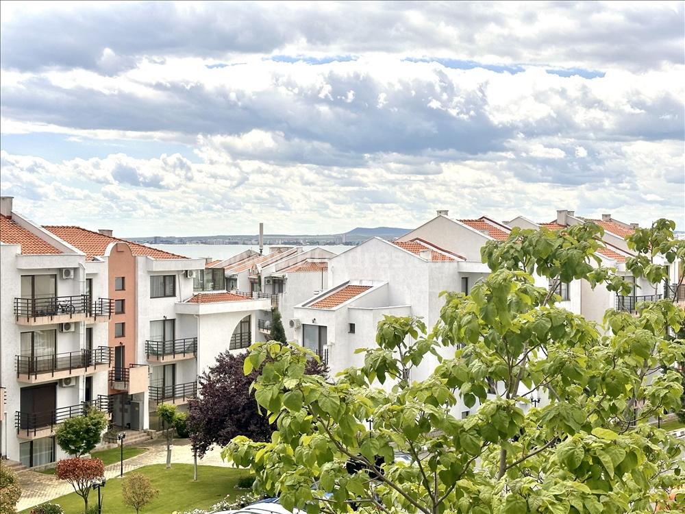 Апартамент в комплекс Лазур 1 І №3640