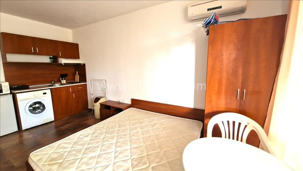 Недорогая студия на Солнечном Берегу І №3413