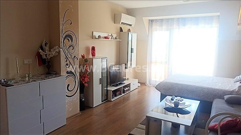 Голямо студио за постоянно жителство в Сарафово | No 2063