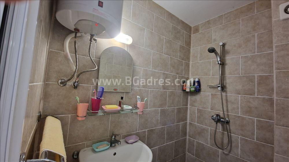 Евтин апартамент на първа линия I №2528