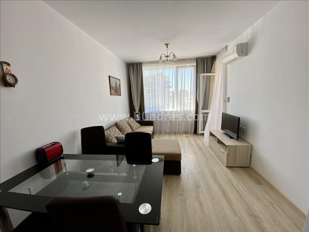 Апартамент с 2 спални в комплекс Родина I № 2547