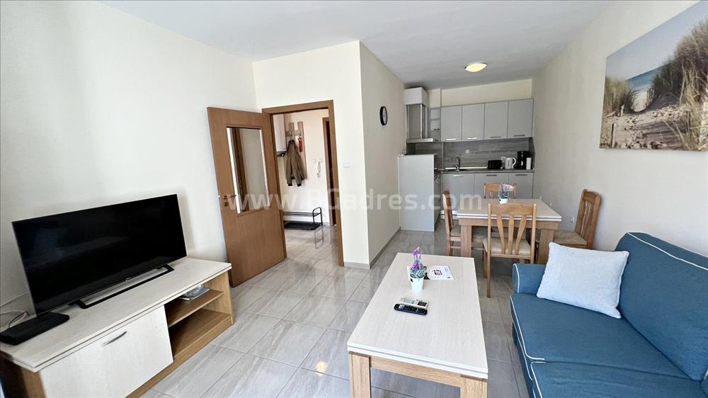 Реновиран апартамент в комплекс Ясен І №2891