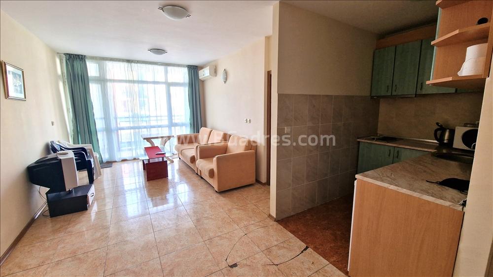 Изгоден апартамент в комплекс Елит 4 І №2846