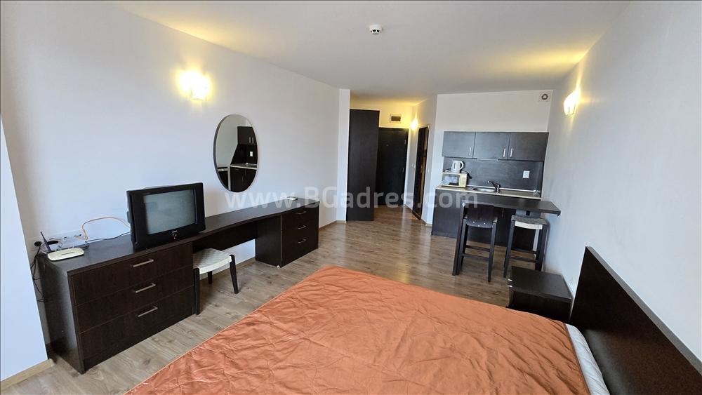 Большая студия в комплексе Атлантис І №4553