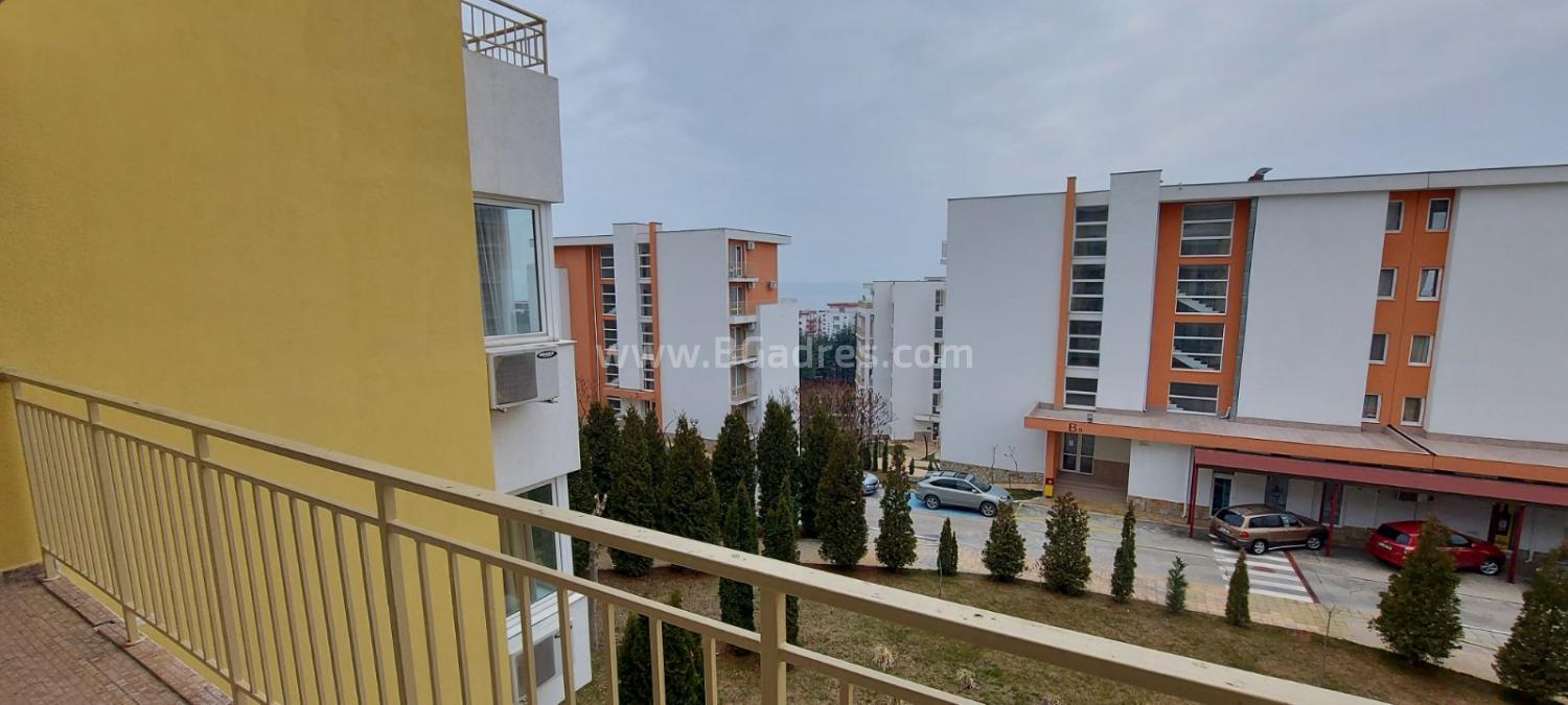 Apartment in Crown Fort complex | №2343