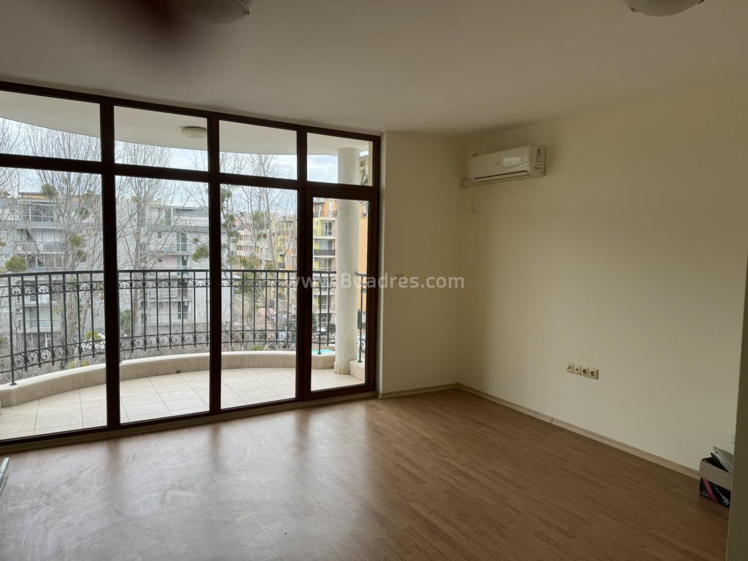 Недорогая студия на Солнечном Берегу І №3359