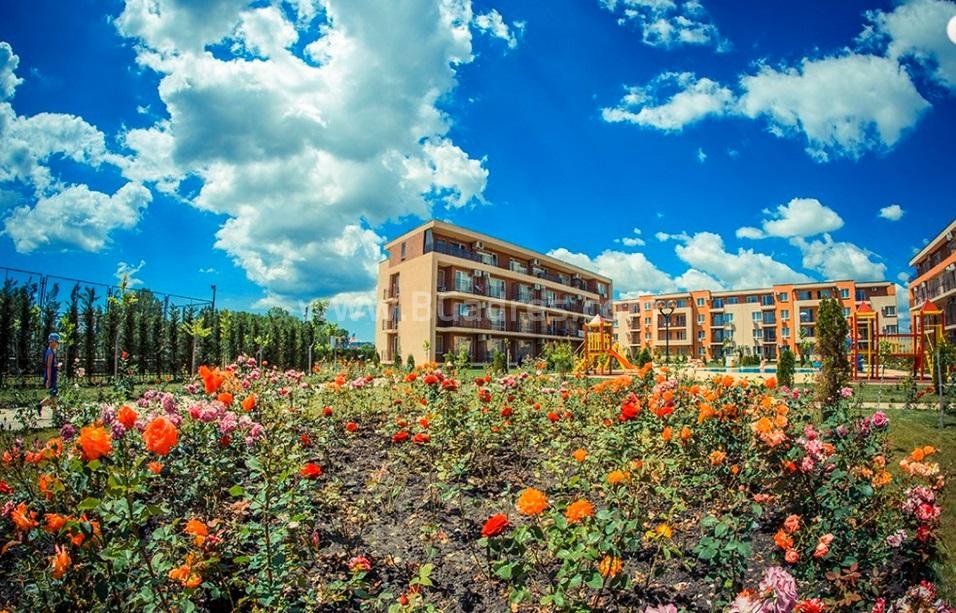 Large studio in Holiday Fort complex І №2956