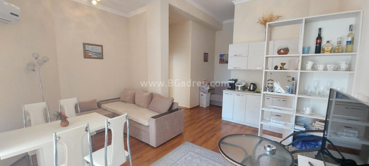 Большая двухкомнатная квартира на продажу | №2333