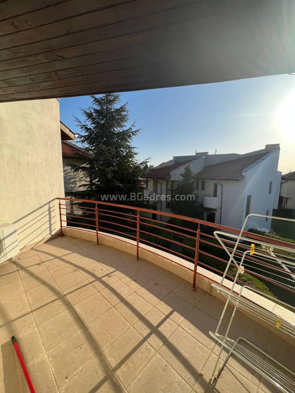 Къща в комплекс Алмонд Хил Вилас І №2817