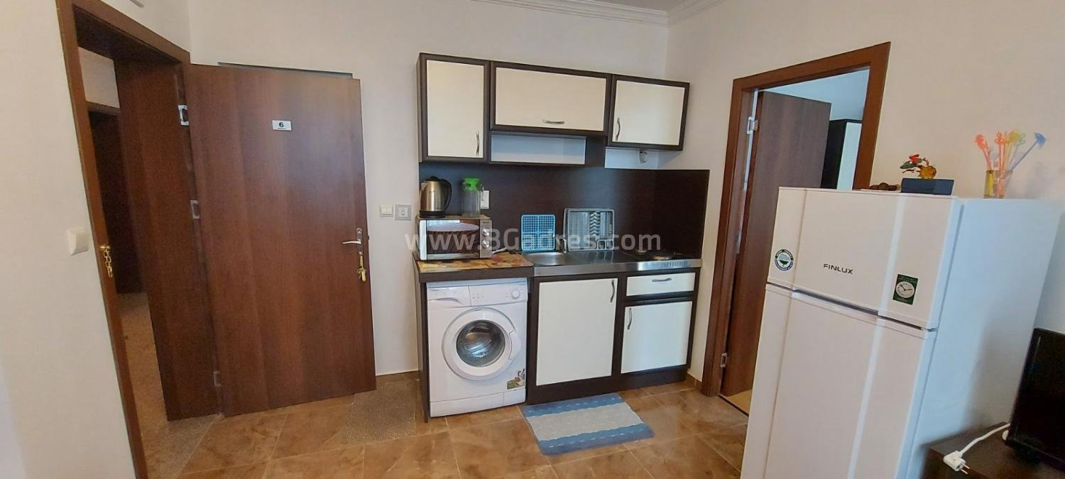 Inexpensive apartment with 1-bedroom near the sea | №2336