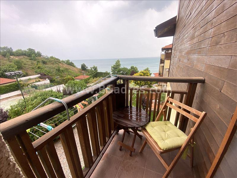 Sea view apartment on the first coastline І No. 2471