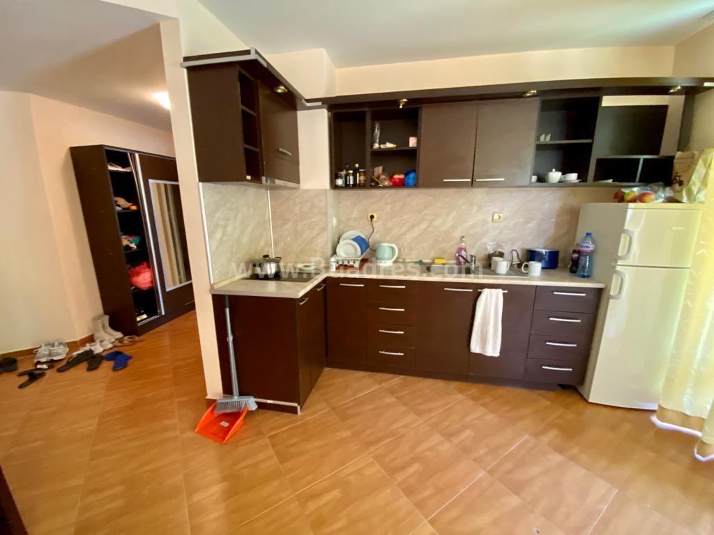 Große Wohnung mit 1 Schlafzimmer in St. Vlas I №2489