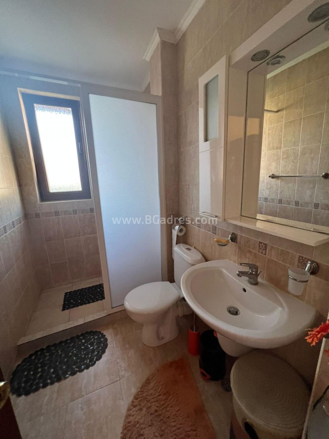 Къща в комплекс Алмонд Хил Вилас І №2817