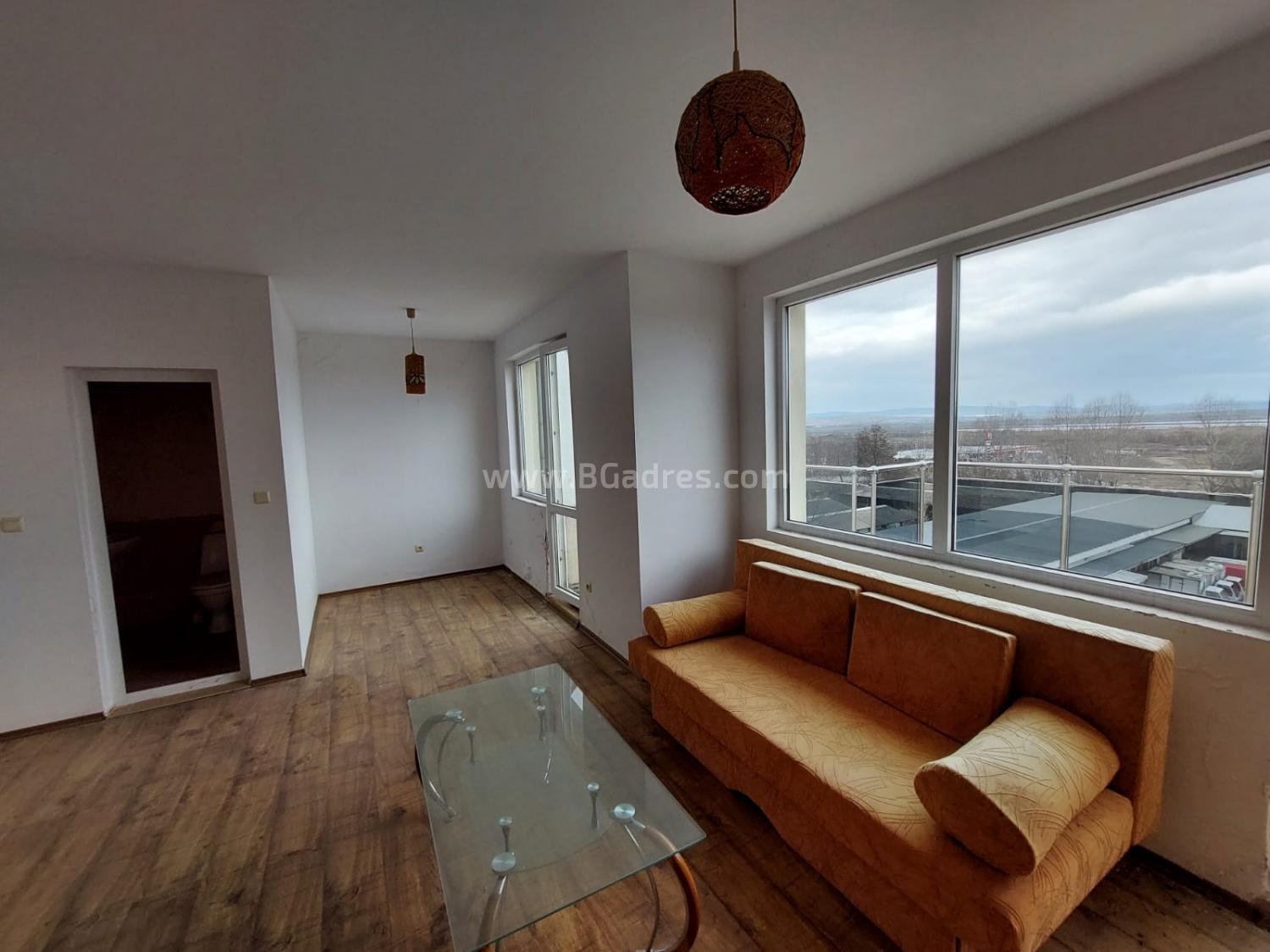 Большая студия без таксы | №2322