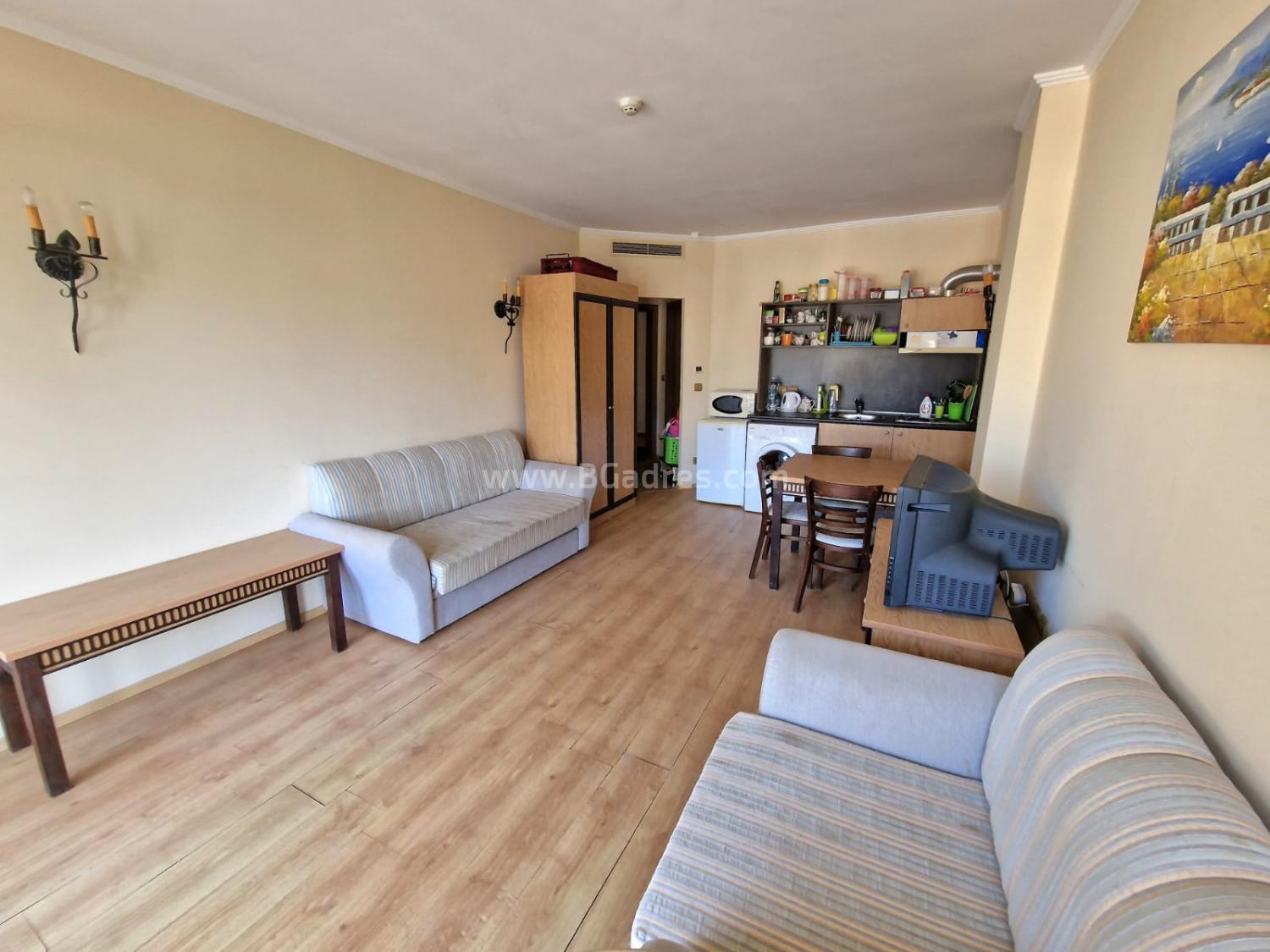 Квартира на первой линии моря в Елените І №3461