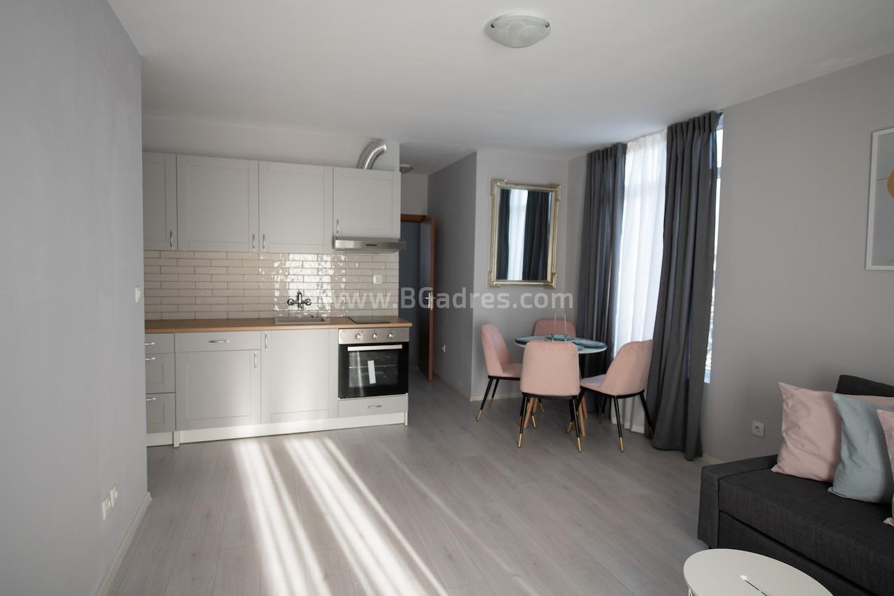 Apartment with new furniture at the seaside І №2776