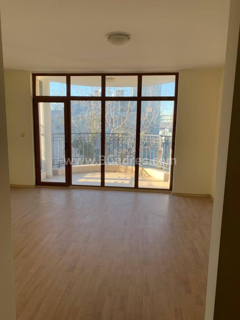 Недорогая студия на Солнечном Берегу І №3359