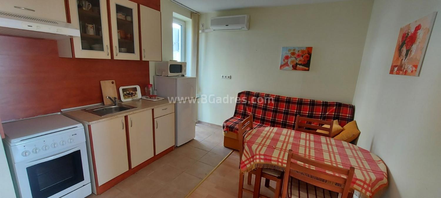 Drei-Zimmer-Wohnung mit Meerblick | №2298