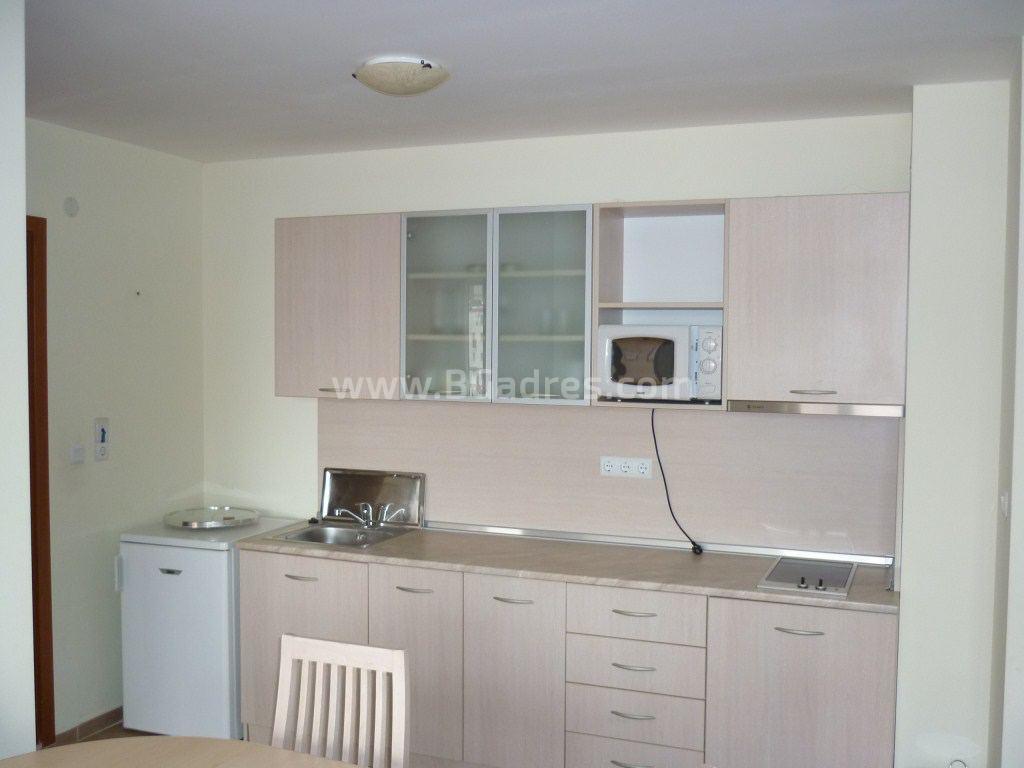 Sea view apartment on the first line | №2341