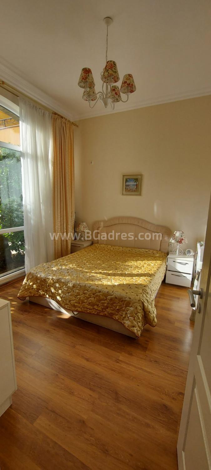 Большая двухкомнатная квартира на продажу | №2333