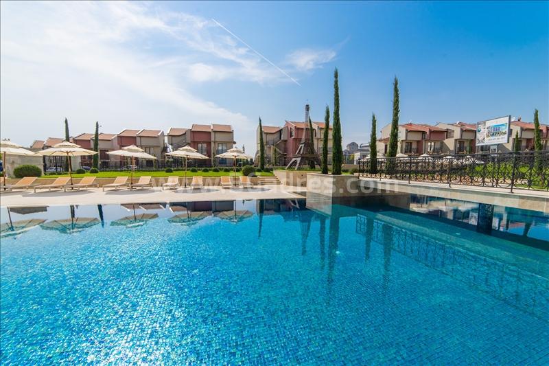 Комплекс Романс Париж