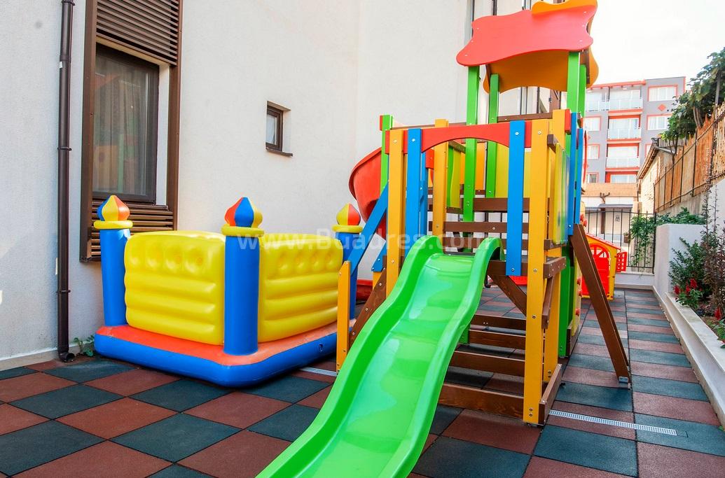 Имот от строителя на първа линия