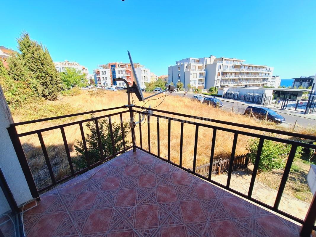 Апартамент без такса поддръжка в Свети Влас І №3131