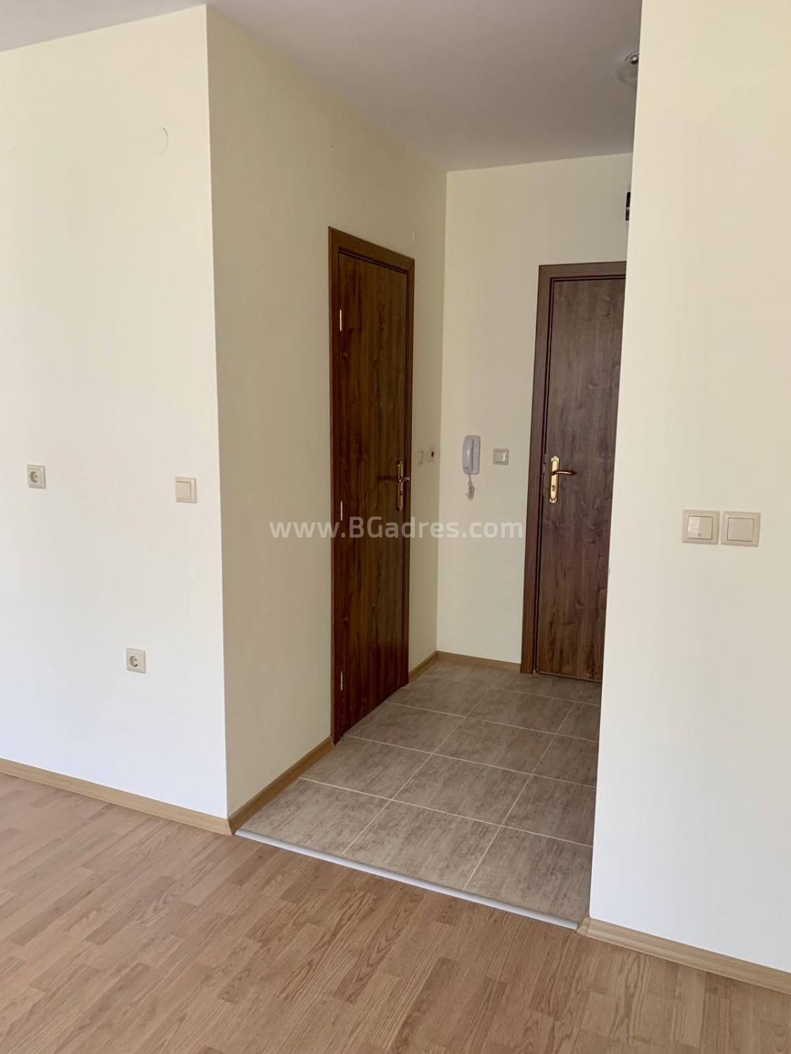 Недорогая студия на Солнечном Берегу І №3359