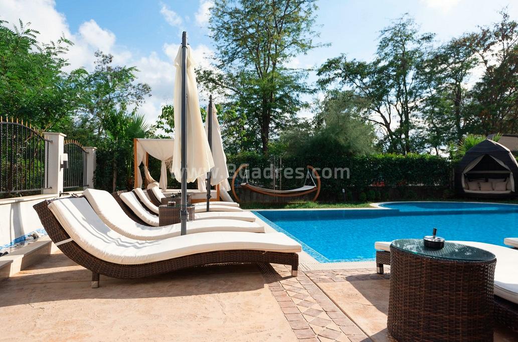 Имот от строителя на първа линия