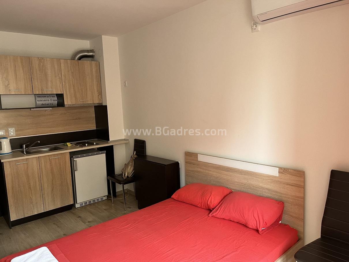 Studio im Wohnblock in Pomorie I №2435