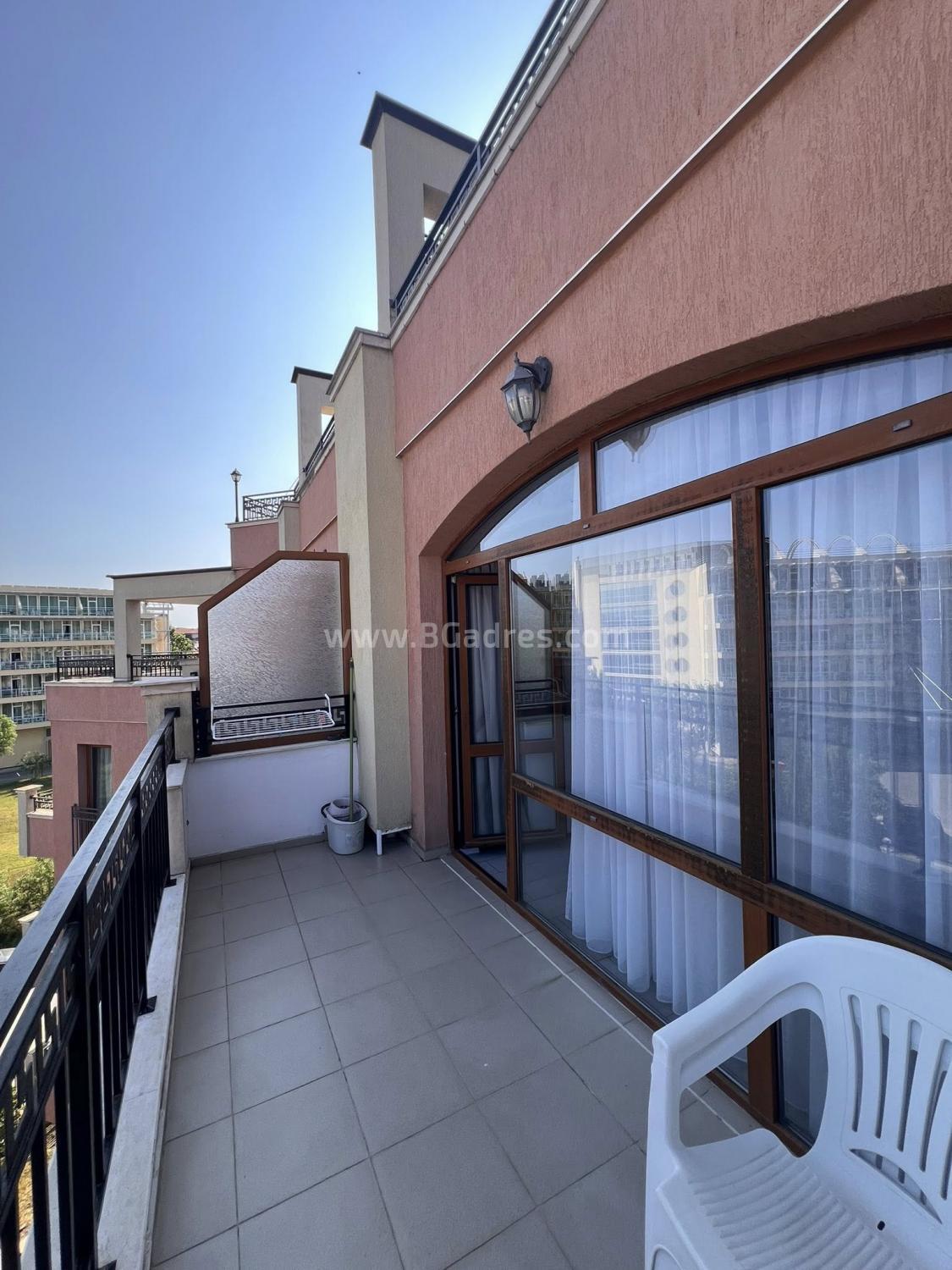 Студио в комплекс Антарес І №4277