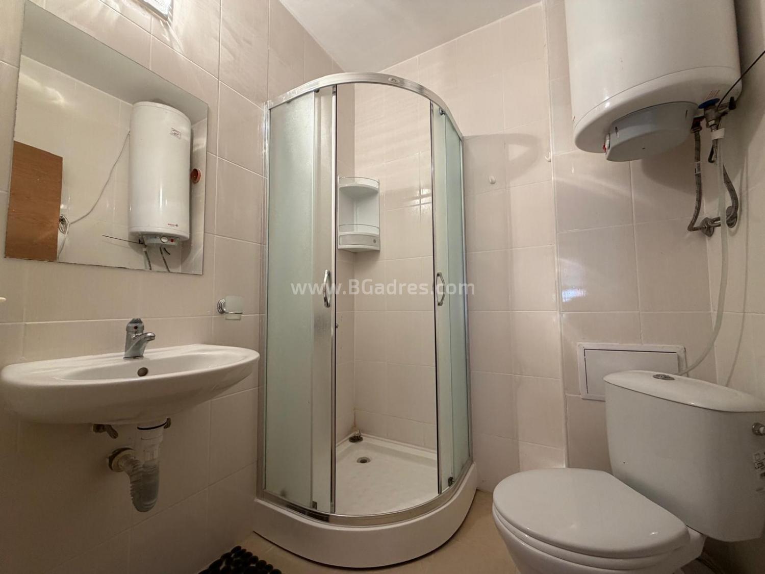 Тристаен апартамент в комплекс Съни Дей 6 І №4523