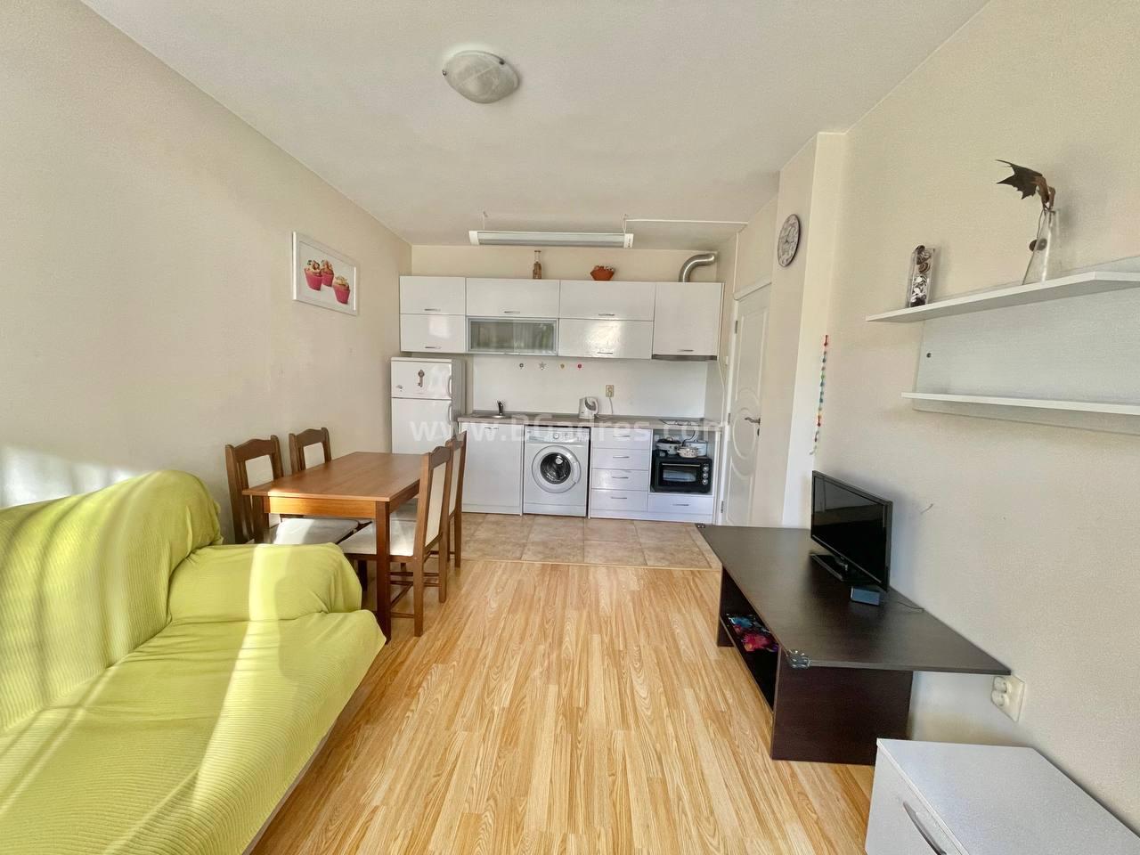 Квартира для ПМЖ с низкой таксой в Несебре І №2671