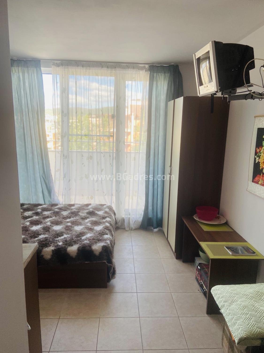 Евтино студио в центъра на Слънчев Бряг I №2677