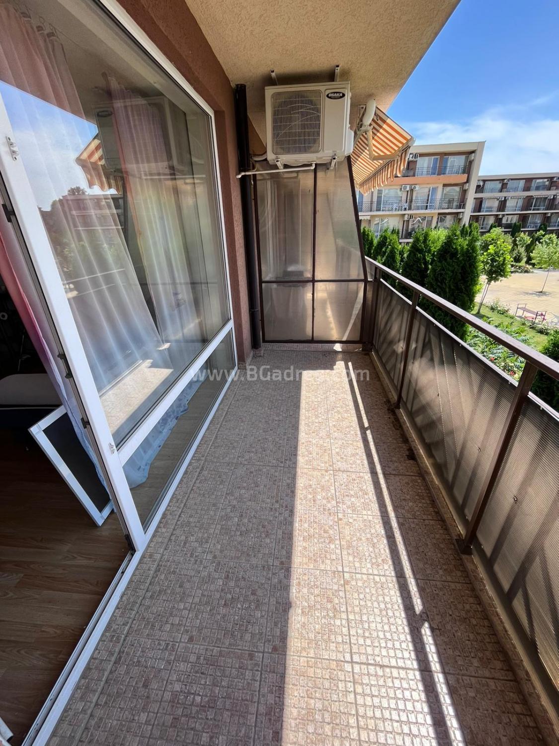 Студио в голям комплекс до морето І №2433